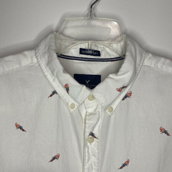 American Eagle Large Long Sleeve Button Shirt Parrots Toucan Design - Picture 1 of 6